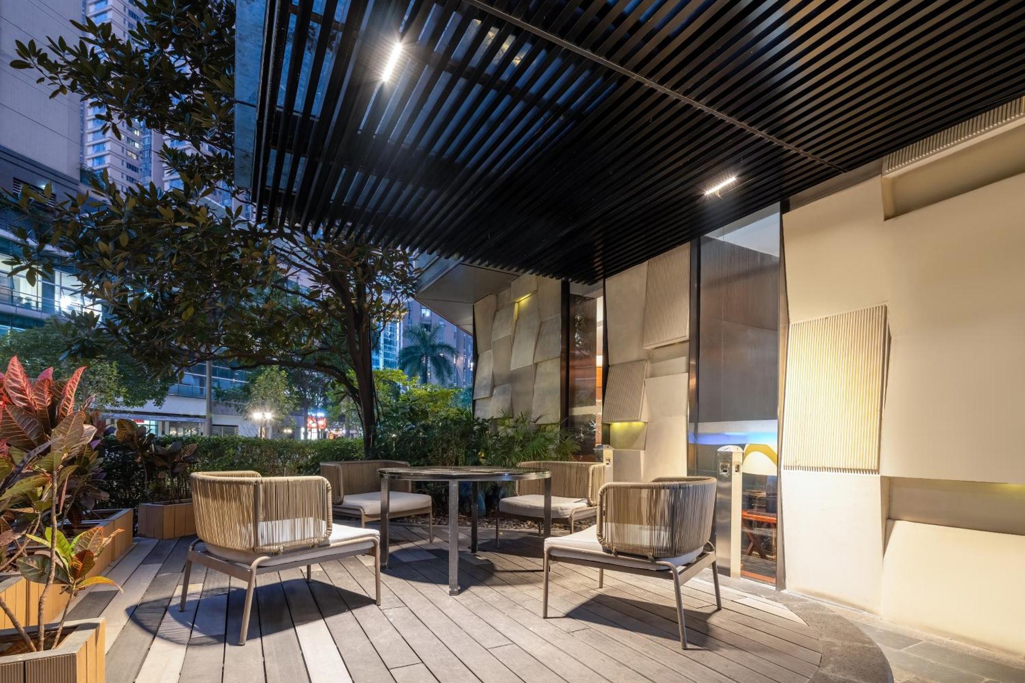 The Mulian Hotel Guangzhou Zhujiang New Town-Canton Fair Free Shuttle Bus Exterior photo